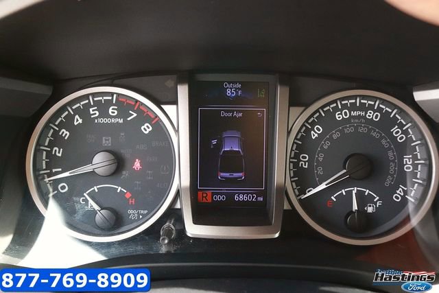 Used 2020 Toyota Tacoma SR5 AWD/4WD image 16