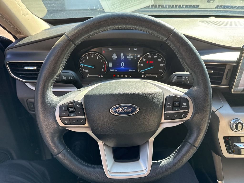 Certified 2023 Ford Explorer XLT w/ Equipment Group 202A image 7