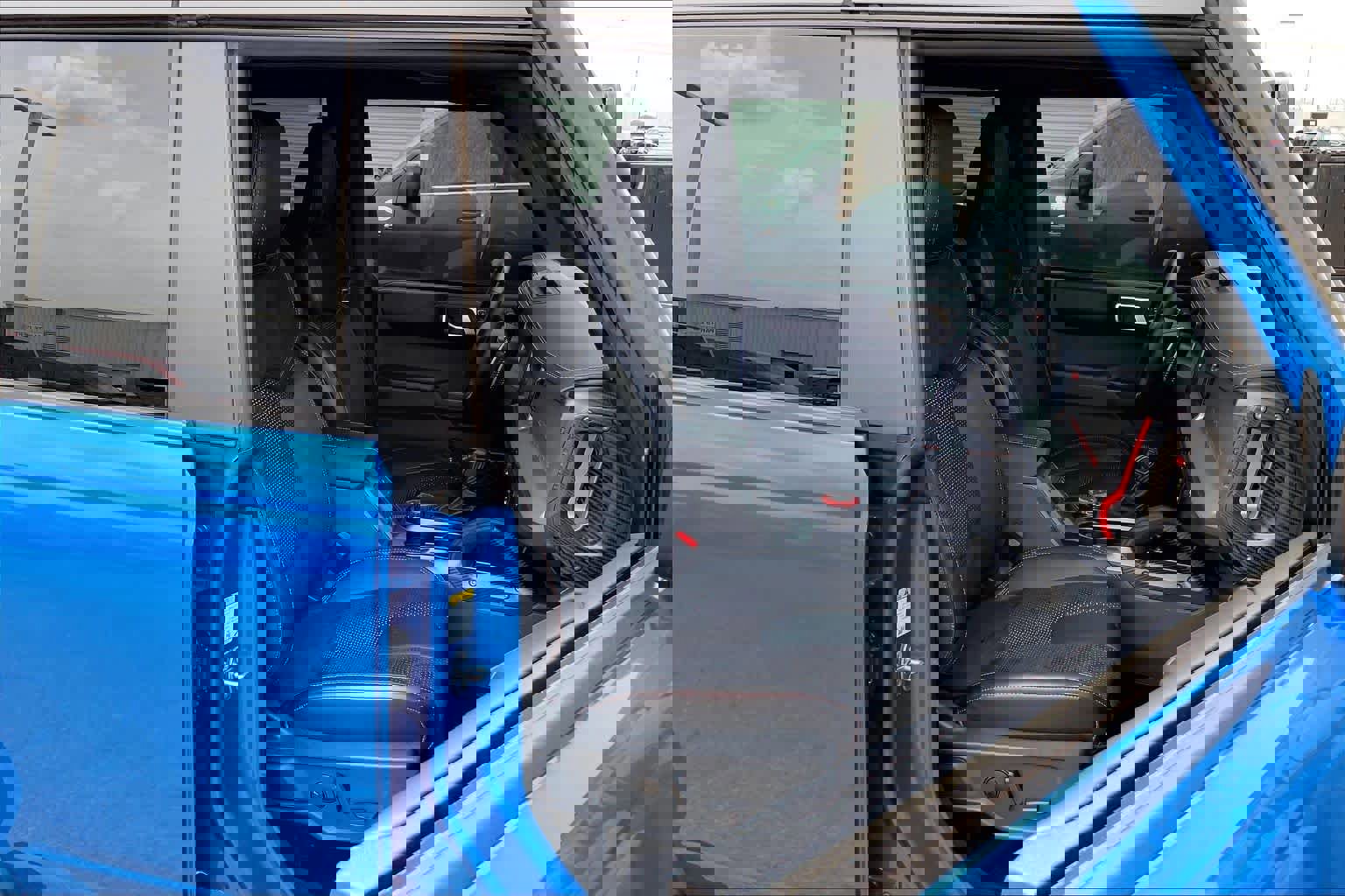 Certified 2024 Ford Bronco Raptor w/ Interior Carbon Fiber Pack 6 AWD/4WD image 11