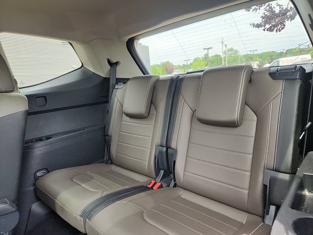 Used 2024 Volkswagen Atlas SEL AWD/4WD image 28