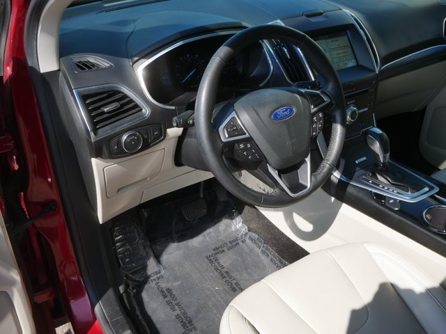 Certified 2018 Ford Edge Titanium w/ Equipment Group 302A AWD/4WD image 13