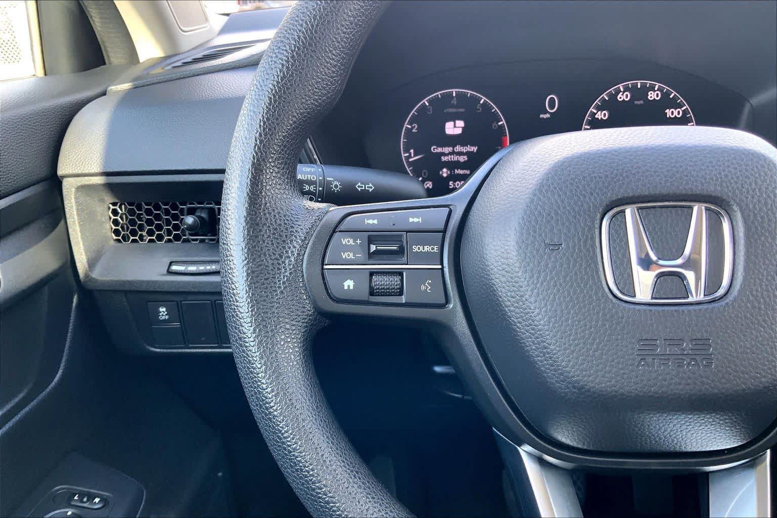 Used 2025 Honda CR-V EX image 24