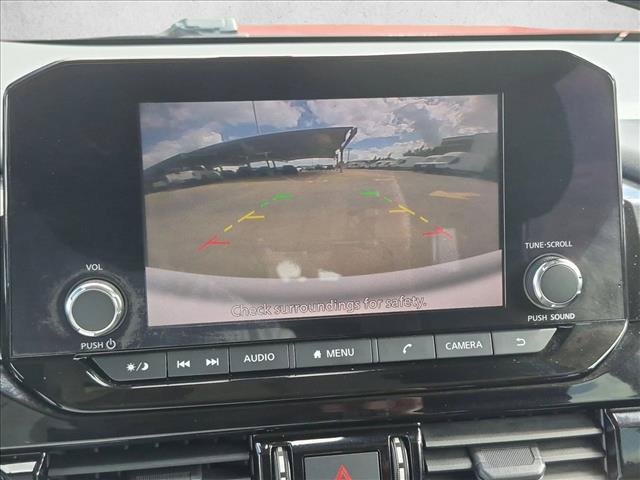 Used 2022 Nissan Pathfinder SV w/ SV Black Package FWD image 12