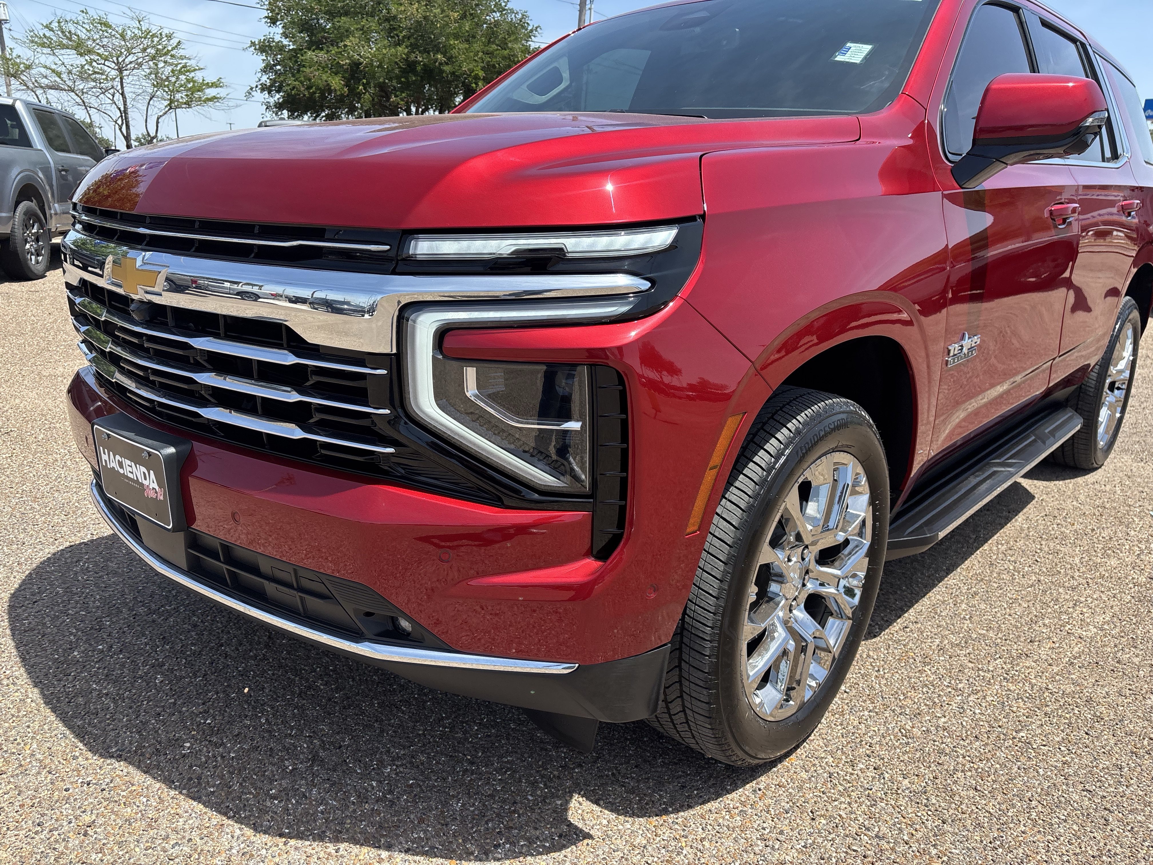 Used 2026 Chevrolet Tahoe LT w/ Comfort Package RWD image 7