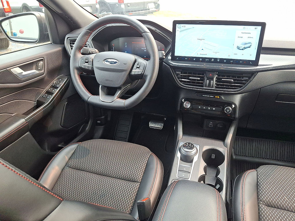 Certified 2024 Ford Escape ST-Line w/ Tech Pack #1 AWD/4WD image 15