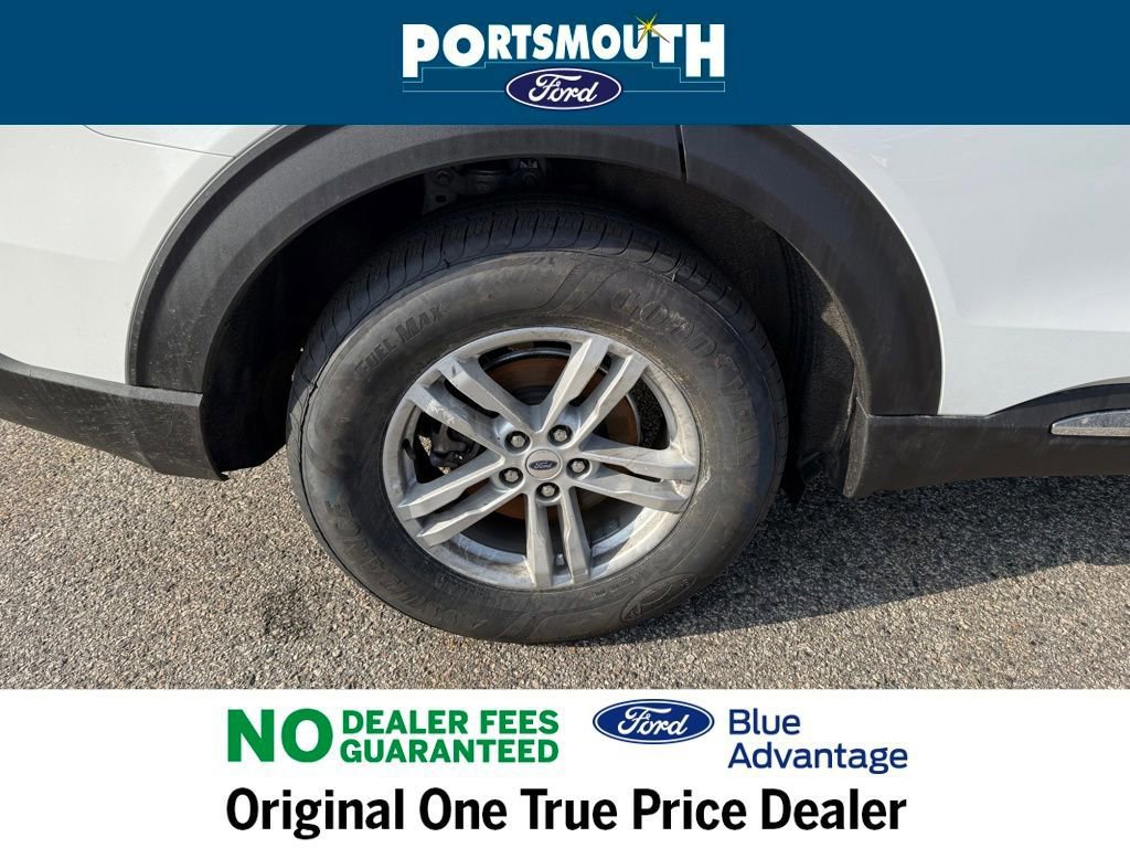 Certified 2024 Ford Explorer XLT w/ Equipment Group 202A image 32