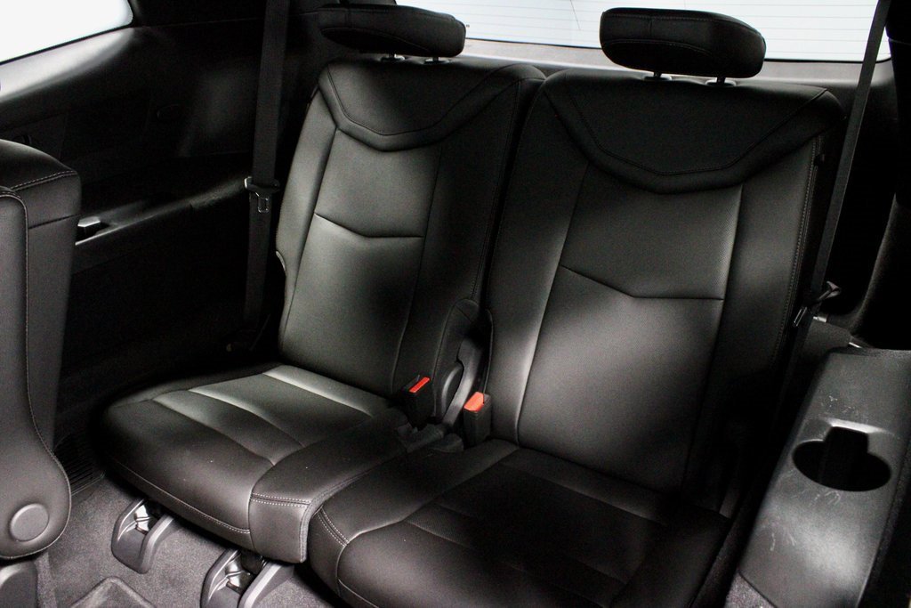 Used 2025 Cadillac XT6 Premium Luxury image 25