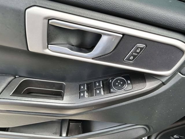 Certified 2024 Ford Explorer 2WD image 17