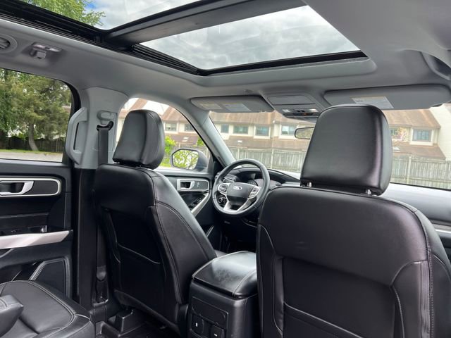 Certified 2023 Ford Explorer XLT w/ Equipment Group 202A AWD/4WD image 33