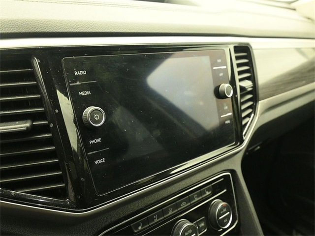 Used 2021 Volkswagen Atlas SEL Premium image 16