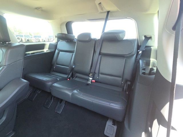Certified 2025 Ford Expedition Active AWD/4WD image 19