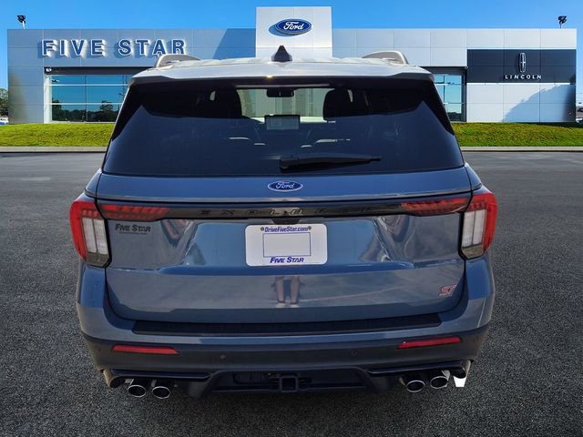 Certified 2025 Ford Explorer ST image 6