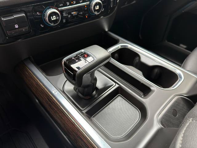 Used 2025 GMC Sierra 1500 Elevation w/ Elevation Premium Package AWD/4WD image 36