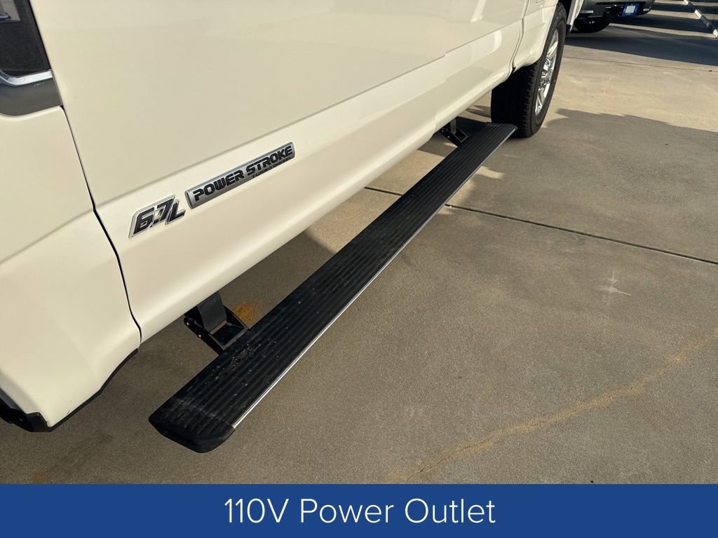 Certified 2021 Ford F250 Platinum w/ FX4 Off-Road Package image 8