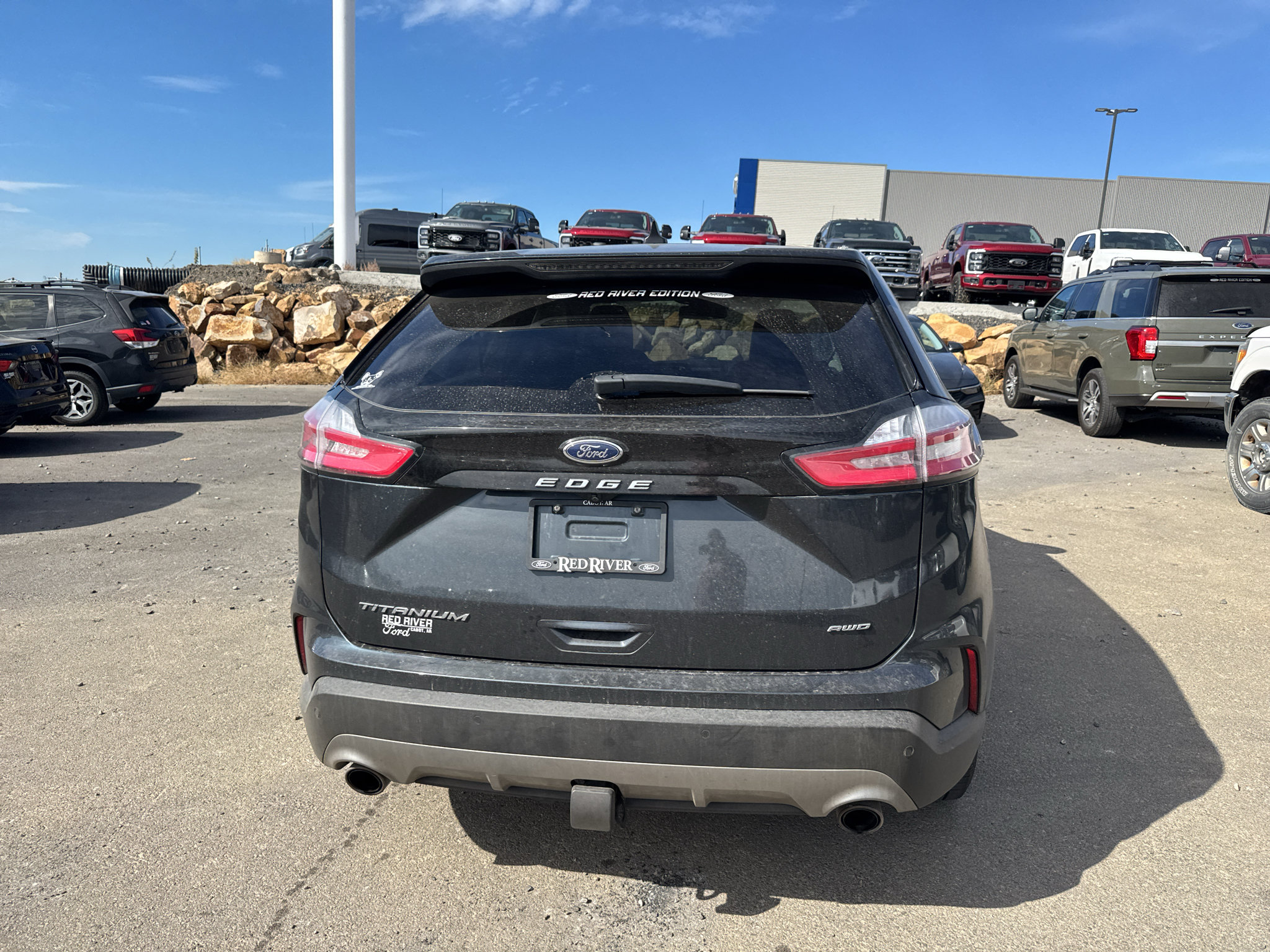 Certified 2022 Ford Edge Titanium w/ Class II Trailer Tow Package AWD/4WD image 4