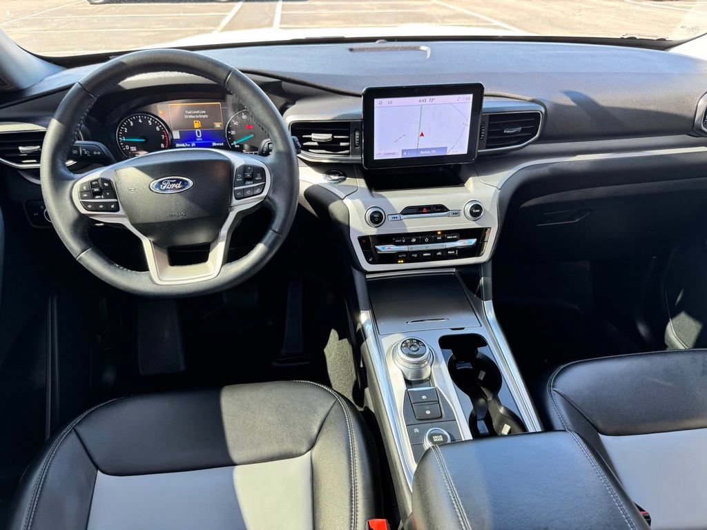 Certified 2023 Ford Explorer XLT w/ Equipment Group 202A AWD/4WD image 31