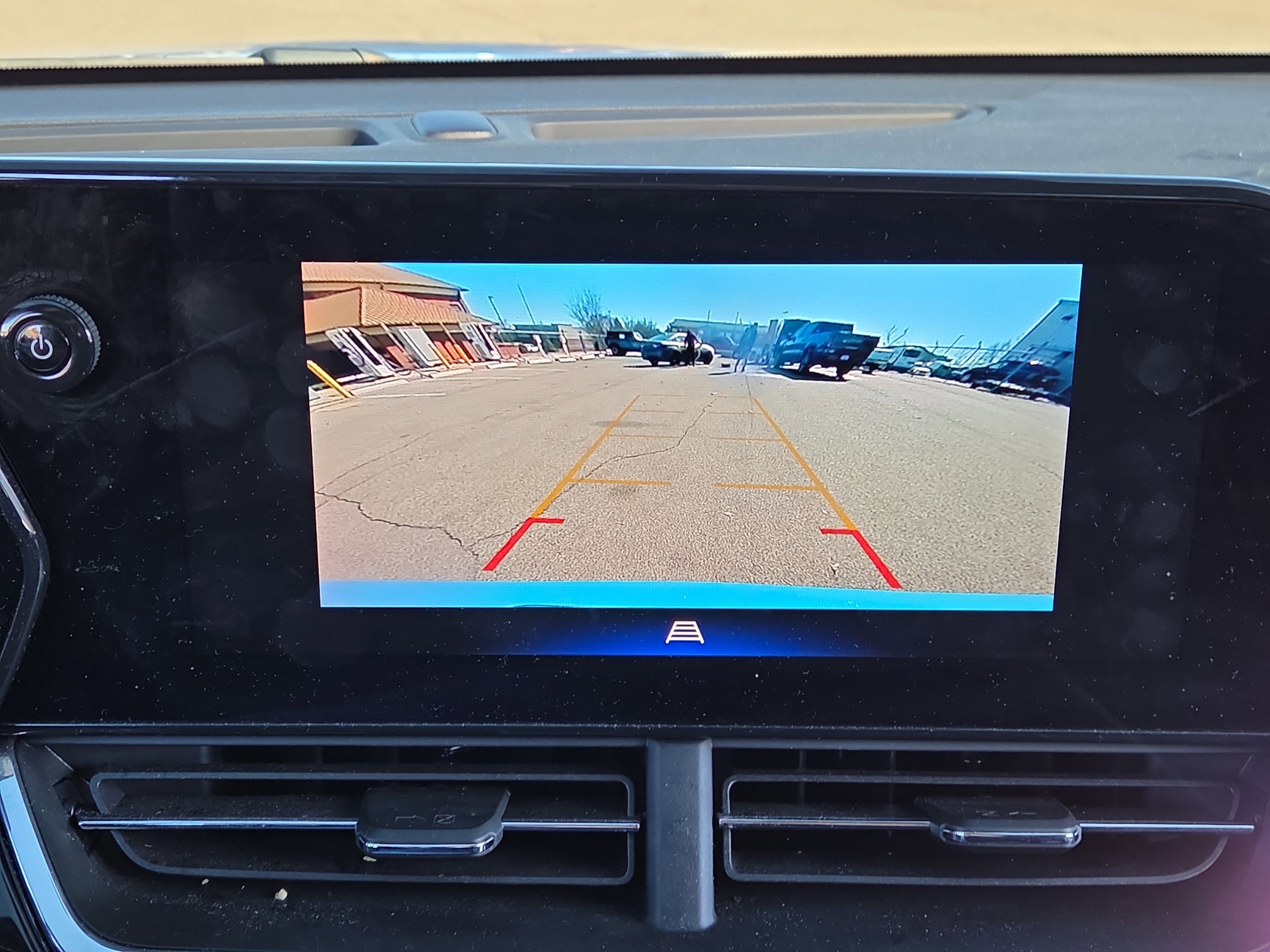 Used 2024 Chevrolet Trax RS w/ Driver Confidence Package FWD image 23