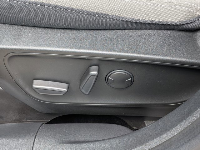 Certified 2022 Ford Escape SE w/ Convenience Package FWD image 16