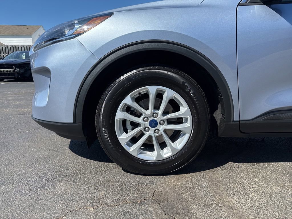 Certified 2022 Ford Escape SE w/ Cold Weather Package FWD image 42
