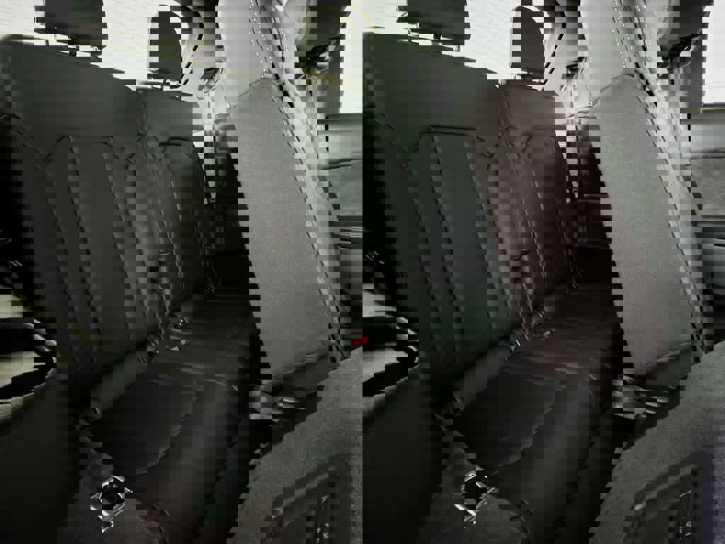 Used 2021 Audi SQ7 Premium Plus w/ Executive Package image 34