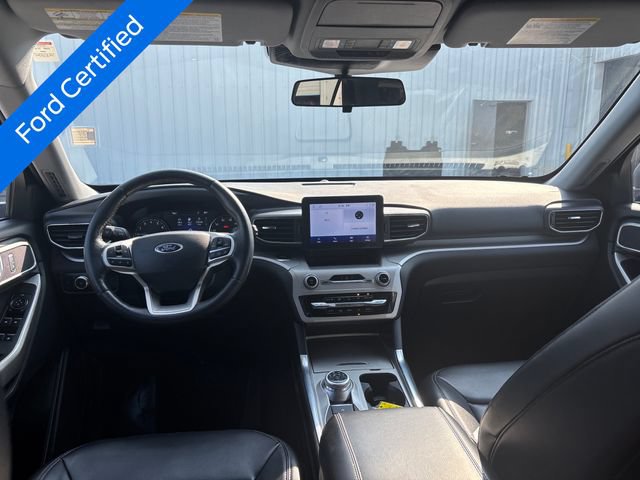 Certified 2023 Ford Explorer XLT w/ Equipment Group 202A AWD/4WD image 13