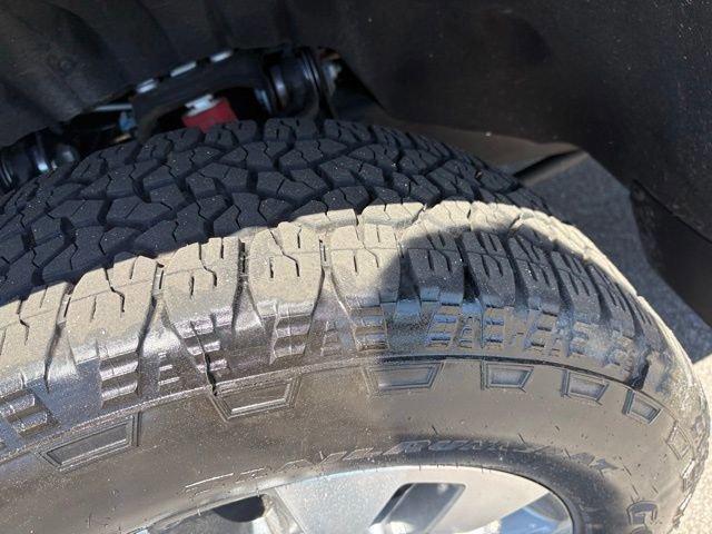 Used 2025 Chevrolet Silverado 2500 Custom w/ Custom Value Package image 28