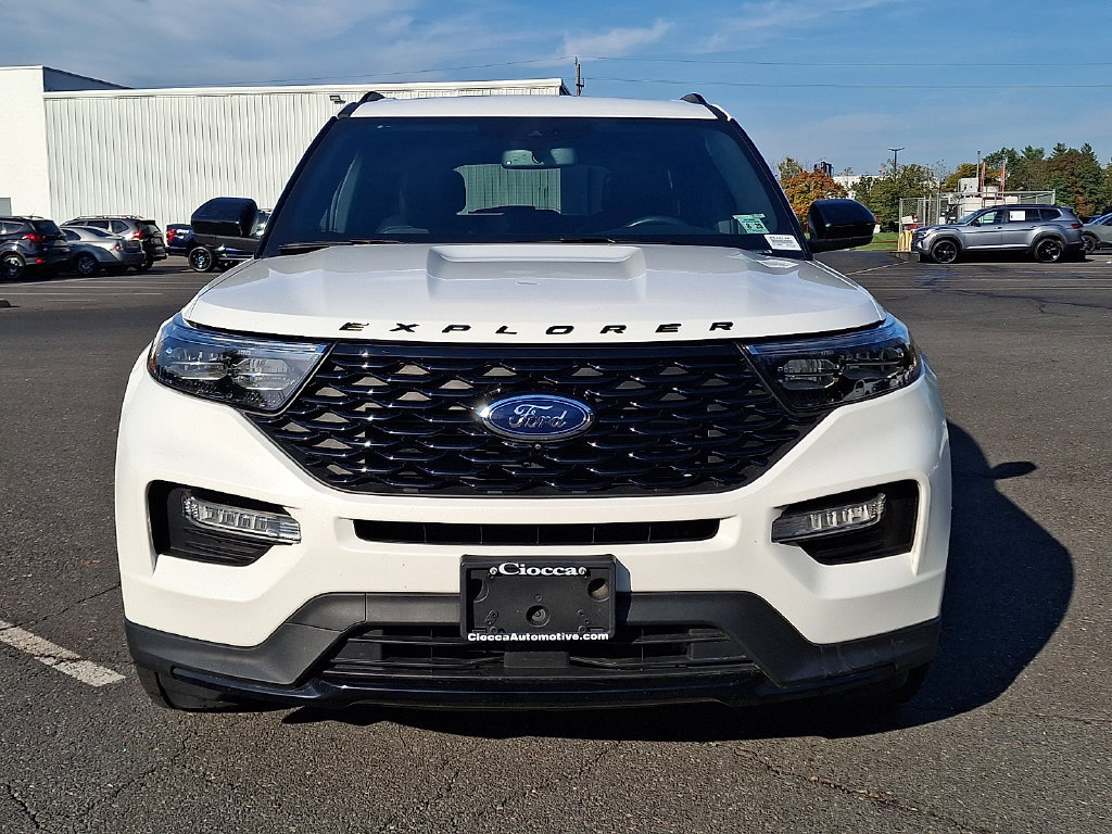 Certified 2024 Ford Explorer ST-Line w/ Class IV Trailer Tow Package AWD/4WD image 5