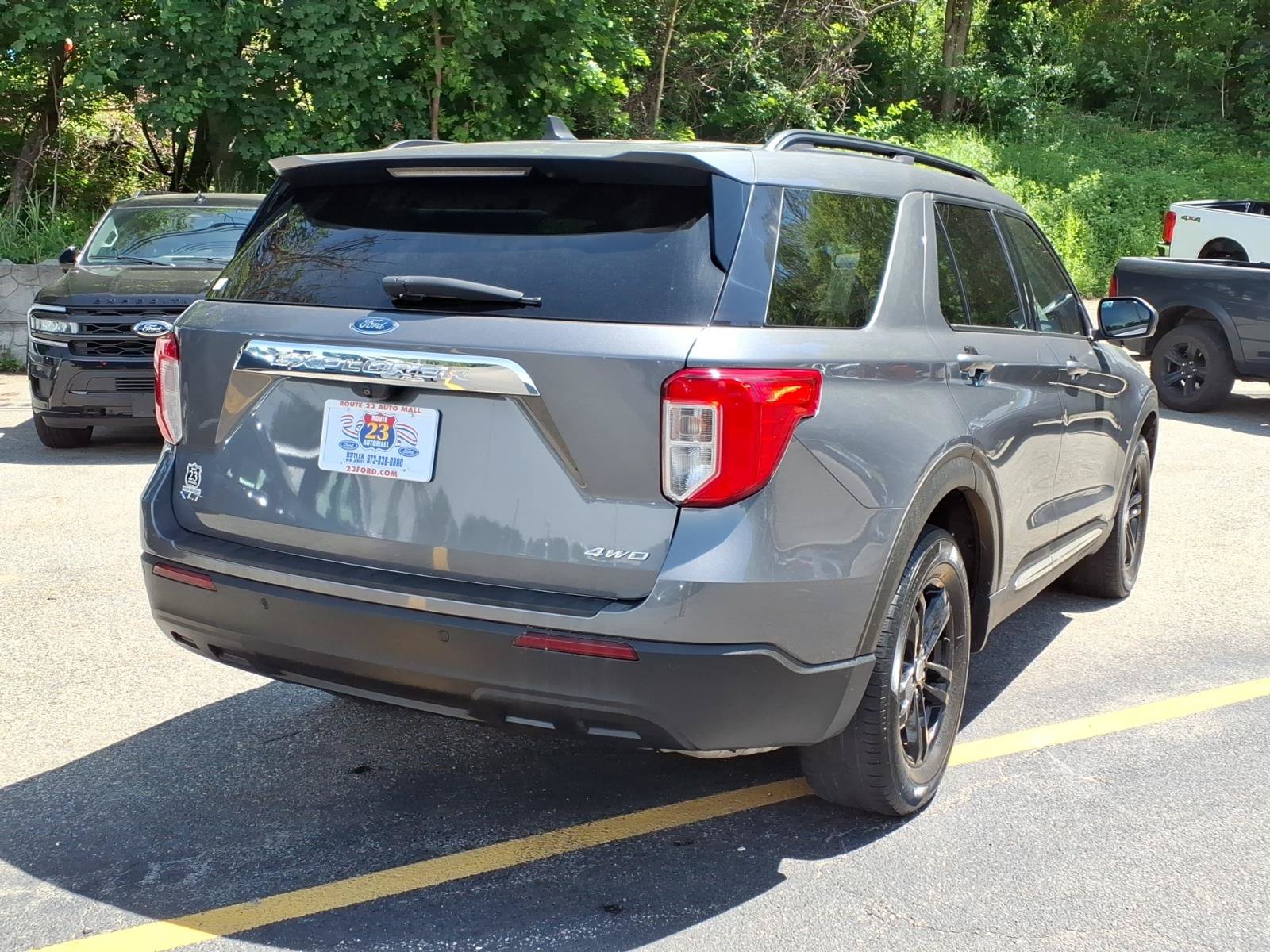 Certified 2022 Ford Explorer XLT AWD/4WD image 8