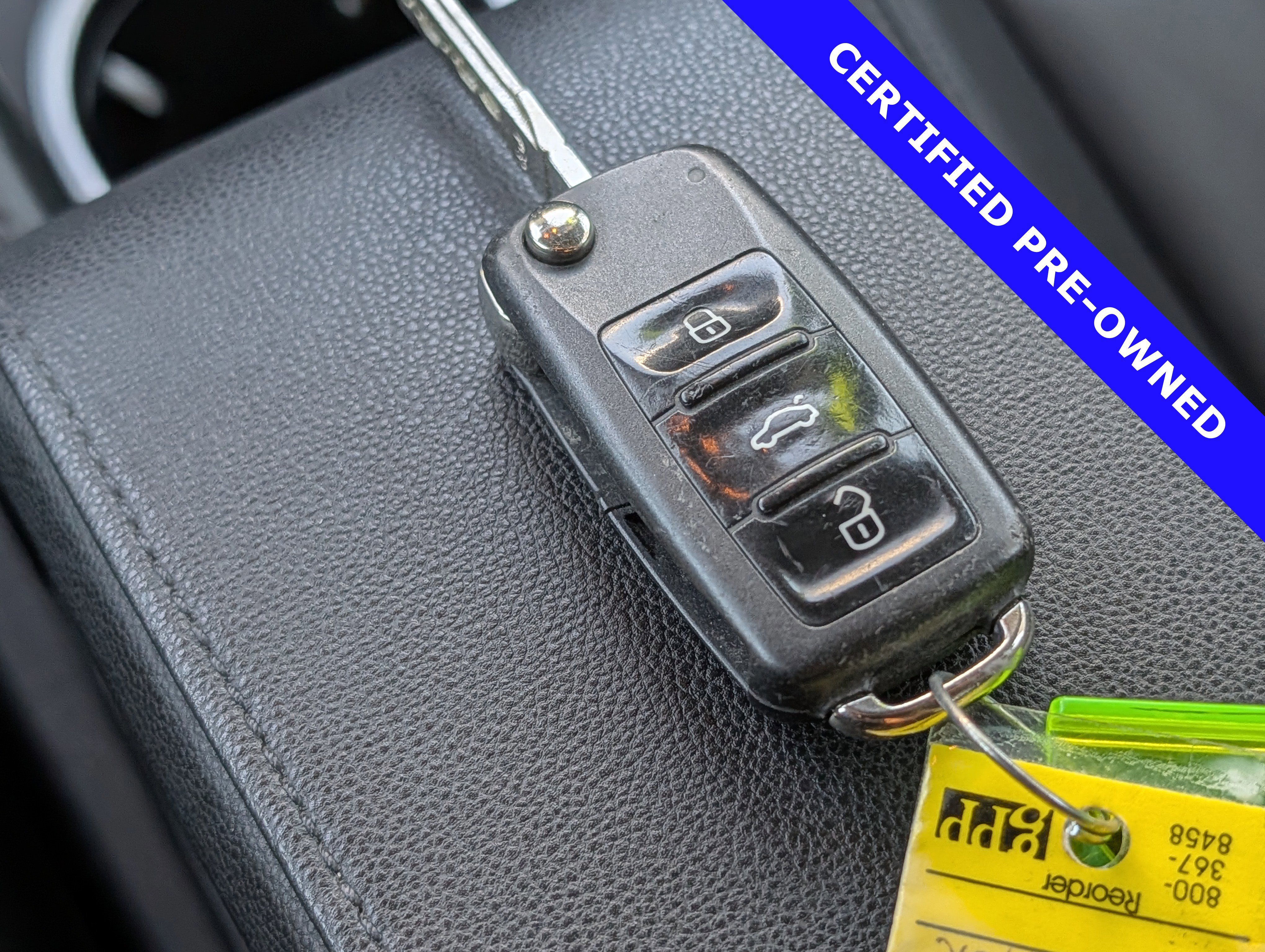 Used 2018 Volkswagen Beetle 2.0T S image 27