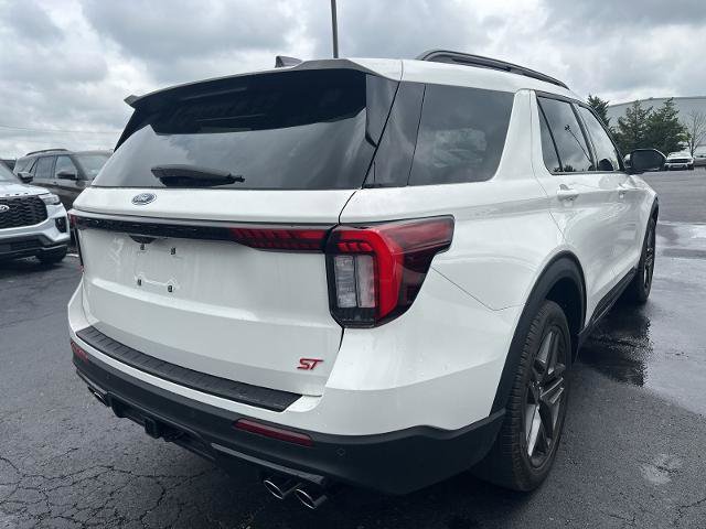 Certified 2025 Ford Explorer ST AWD/4WD image 3