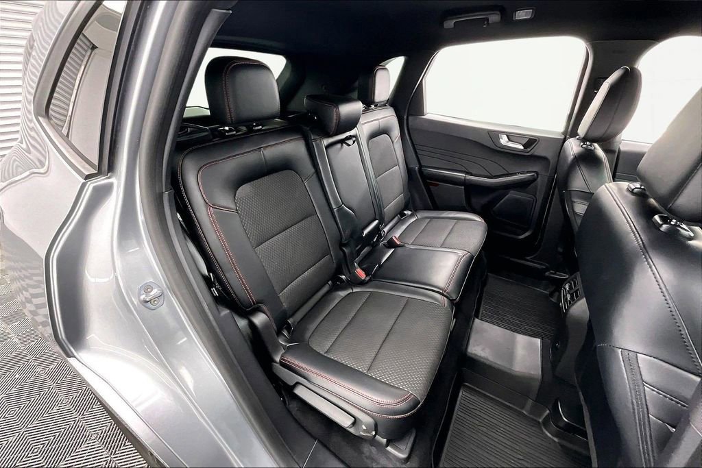 Certified 2023 Ford Escape ST-Line Elite image 27