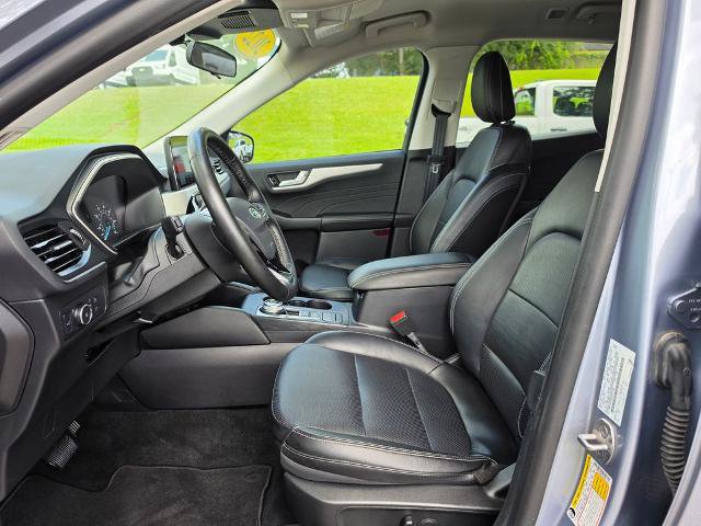 Certified 2022 Ford Escape SEL FWD image 9