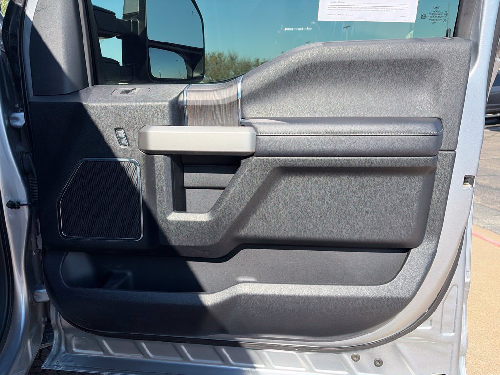Certified 2020 Ford F250 Lariat w/ Lariat Ultimate Package AWD/4WD image 11