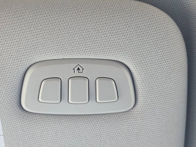 Certified 2025 Ford Explorer Active w/ Active Comfort Package image 24