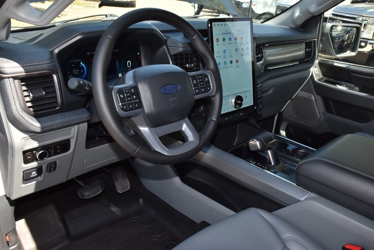 Certified 2025 Ford F150 Lightning Flash image 34