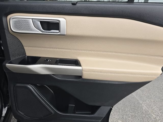 Certified 2023 Ford Explorer Limited w/ Limited Technology Package AWD/4WD image 28