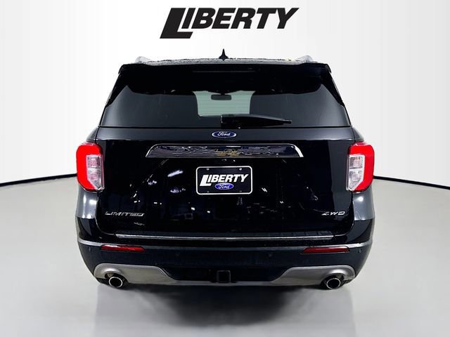 Certified 2022 Ford Explorer Limited w/ Equipment Group 301A image 4