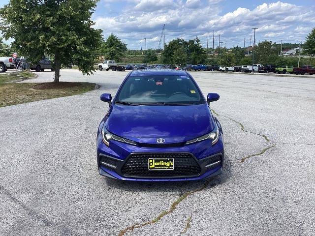 Used 2020 Toyota Corolla SE w/ SE Premium Package FWD image 2