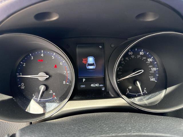 Used 2022 Toyota C-HR XLE FWD image 16