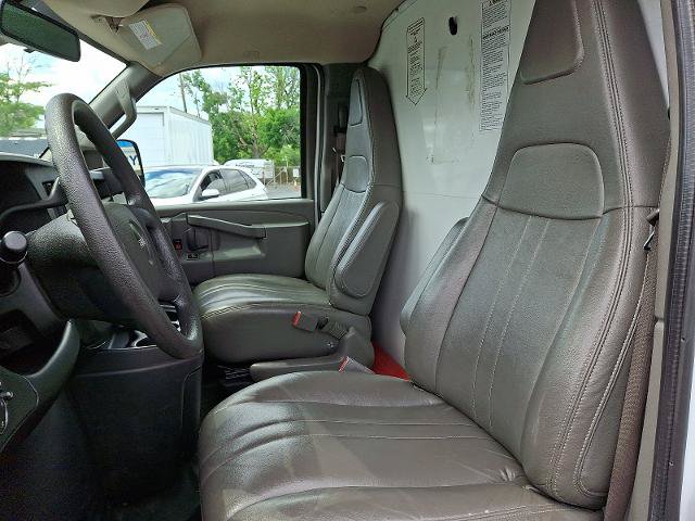 Used 2021 GMC Savana 3500 w/ Power Convenience Package RWD image 12