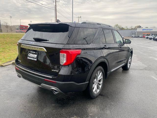 Certified 2023 Ford Explorer Limited AWD/4WD image 5