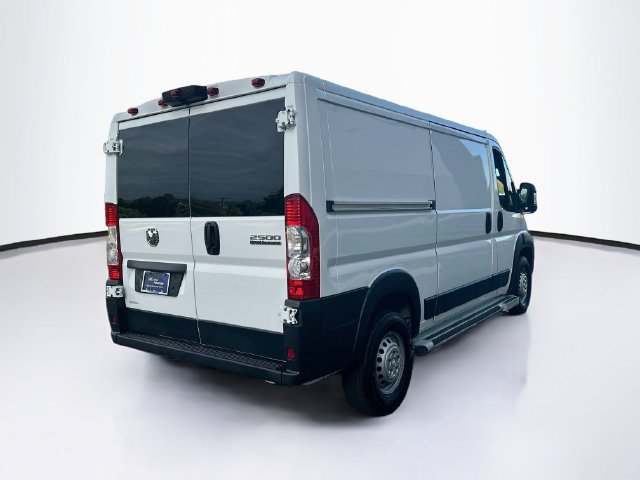 Used 2025 RAM ProMaster 2500 w/ U-Haul Equipment Group FWD image 10