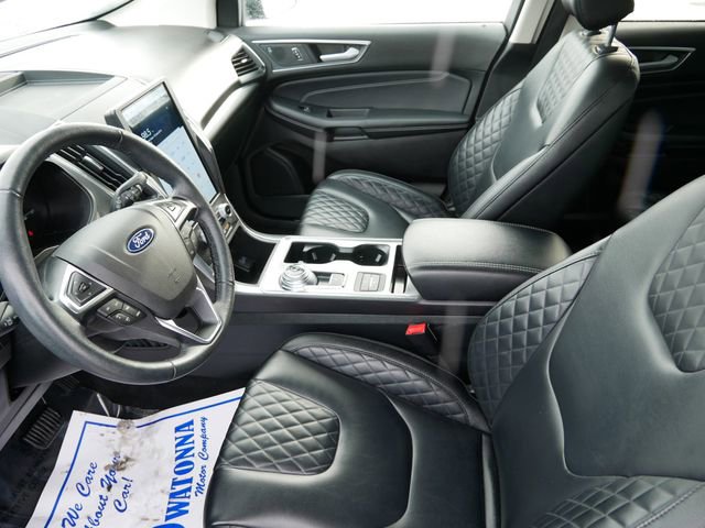 Certified 2024 Ford Edge Titanium AWD/4WD image 5