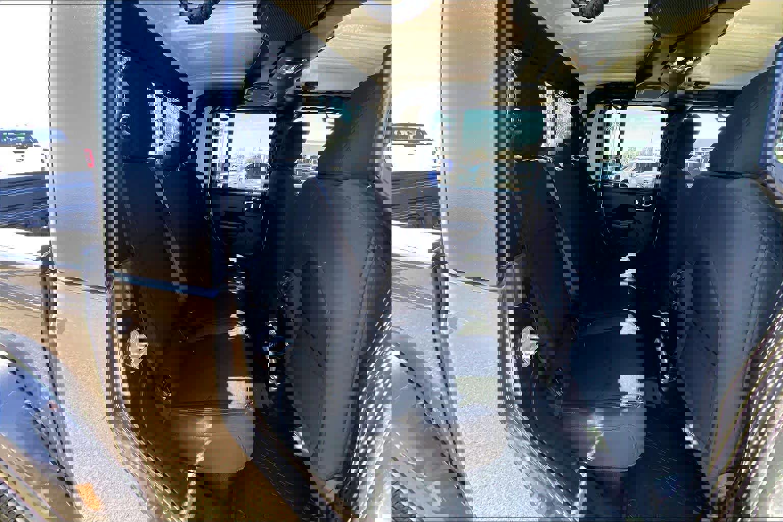 Used 2021 Jeep Gladiator Sport image 20