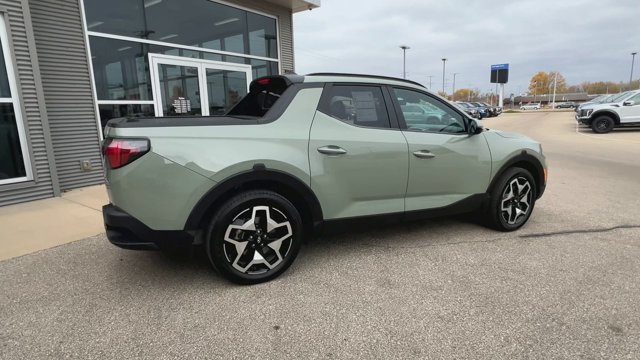 Used 2022 Hyundai Santa Cruz Limited AWD/4WD image 9