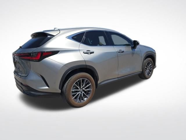 Used 2025 Lexus NX 250 FWD w/ Accessory Package (2T) image 4