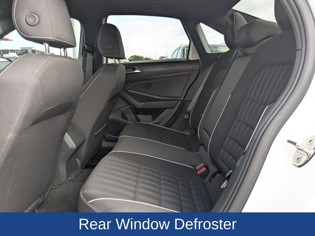Used 2024 Volkswagen Jetta Sport image 14