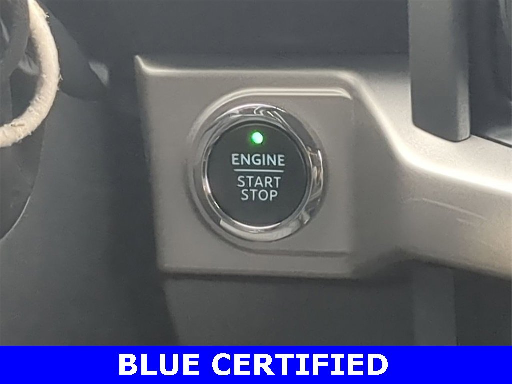 Certified 2022 Ford F150 XLT w/ Equipment Group 302A High image 16