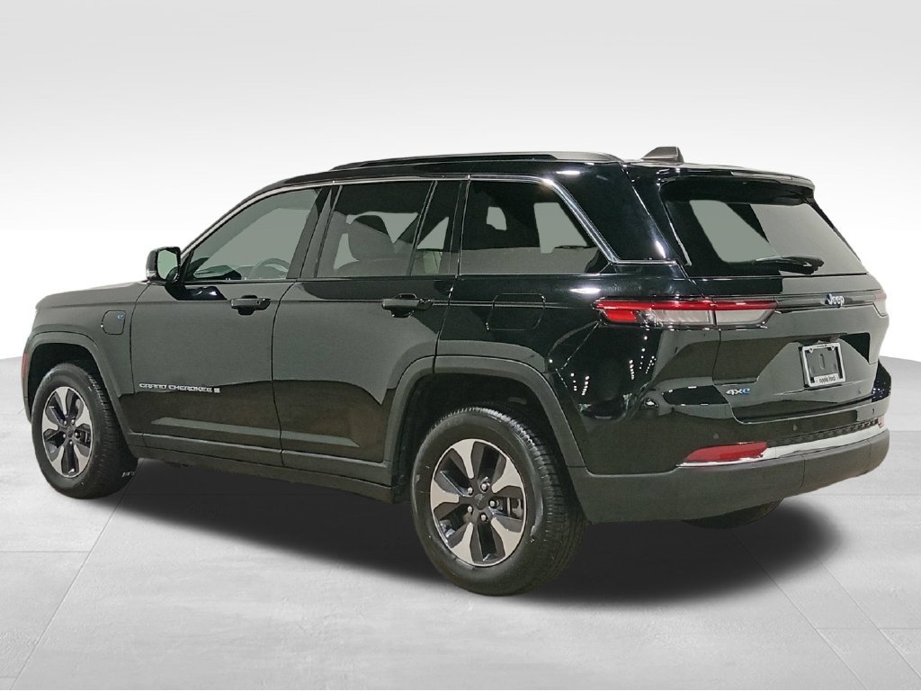 Used 2024 Jeep Grand Cherokee Limited 4xe AWD/4WD image 7