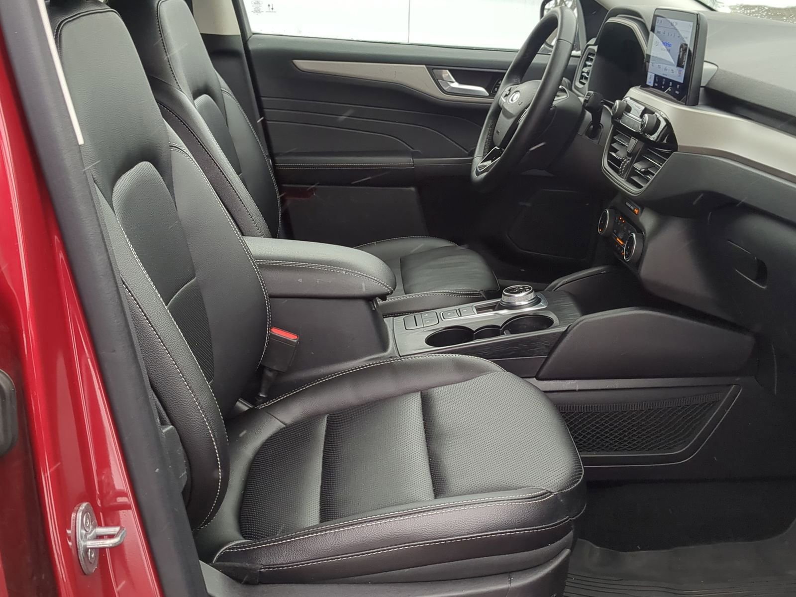 Certified 2022 Ford Escape SEL image 25